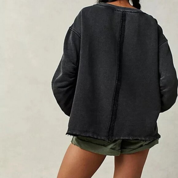 Free People Poet Pullover Washed Black Sweatshirt Oversized Tunic Top - Picture 2 of 6